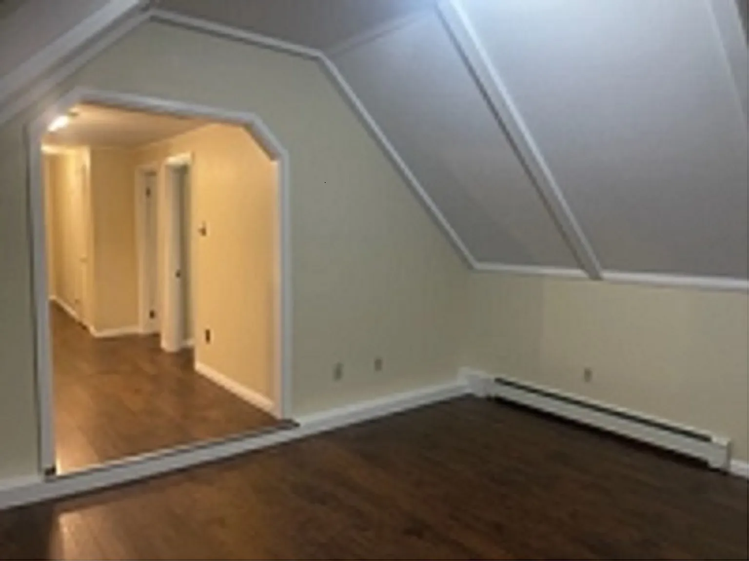 3 bed, 800 sqft, $1,550 — Photo 4