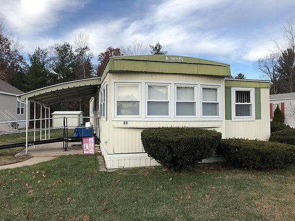3rd image of 23 Carol Cir