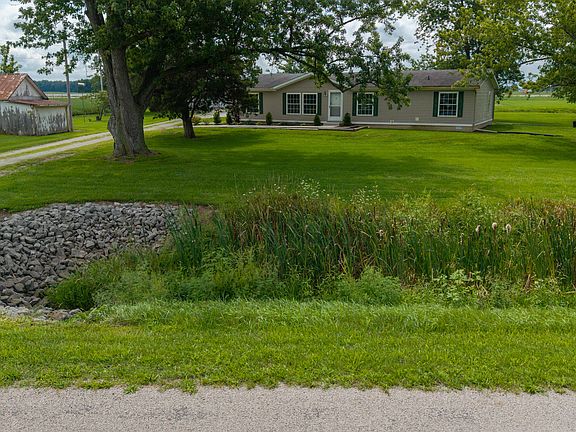 3rd image of 12748 Road 224