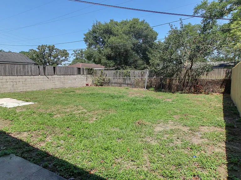 119 Krueger St — Photo 14