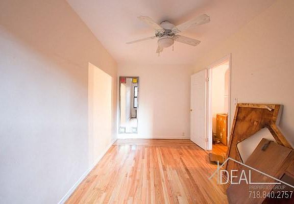 3rd image of 149 Willow St Ste 1