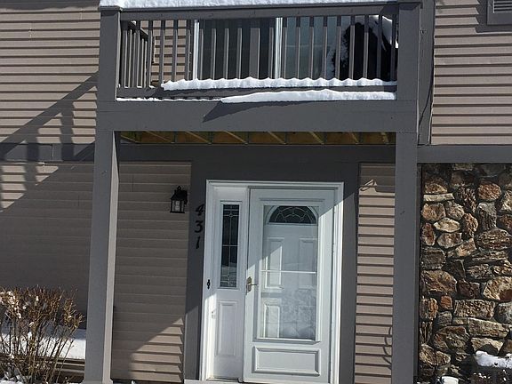 3rd image of 431 Tanglewood Ct
