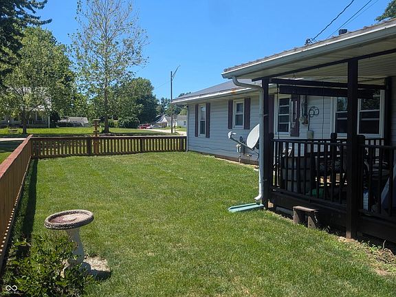 5th image of 2152 N Waugh St
