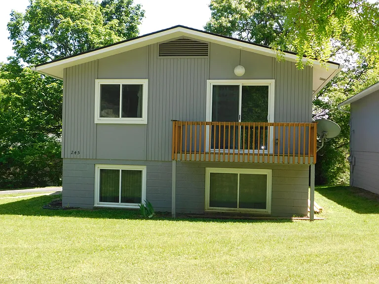 245 Brookridge Ct #2 — Photo 2