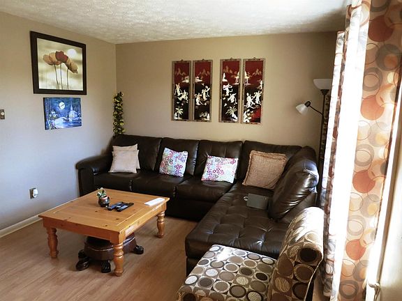 5th image of 117 Ashville Dr