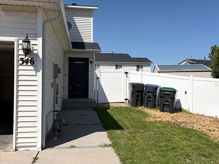 346 Arkel Way — Photo 1