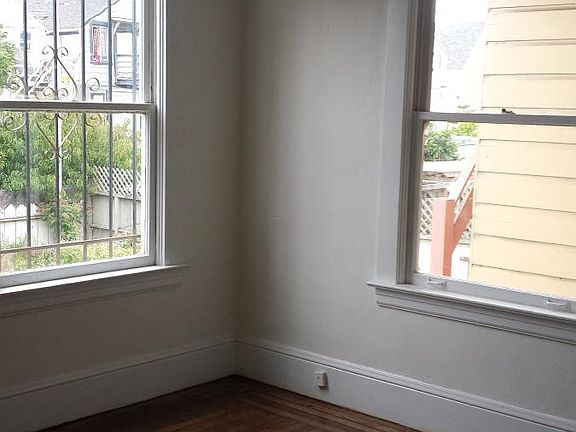Back bedroom