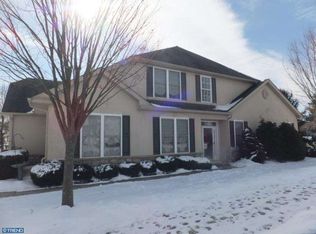 276 Crown Ct, Souderton, PA 18964