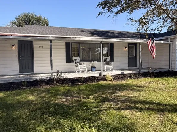 303 Pine St, Bucklin, MO 64631