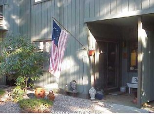 11 Hickory Hl #11, Southington, CT 06489