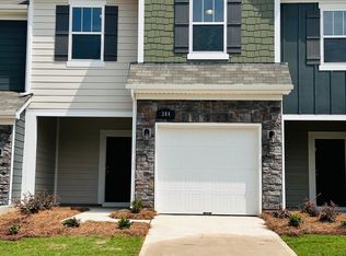 384 Abington St, Matthews, NC 28104