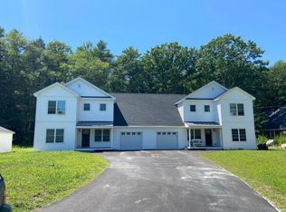 48 Longwoods Rd #1, Falmouth, ME 04105