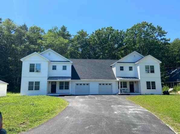 48 Longwoods Rd #1, Falmouth, ME 04105