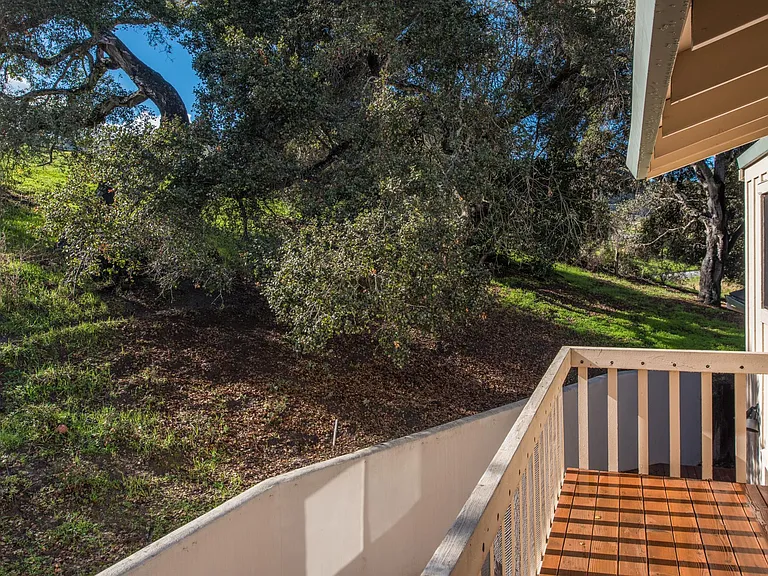 28000 Oakshire Dr — Photo 11