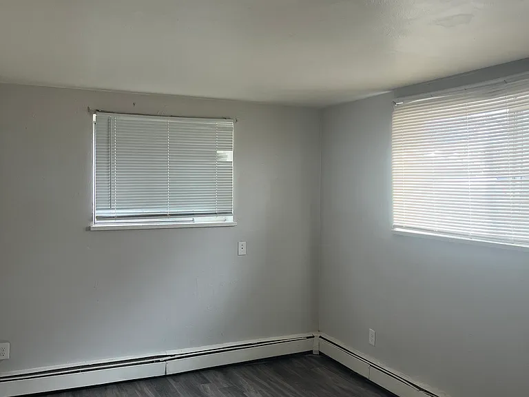 12000 E 14th Ave #4 — Photo 3