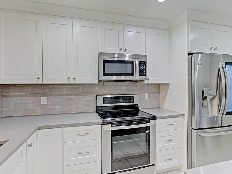 3011 SW 21st Ter #382A — Photo 16