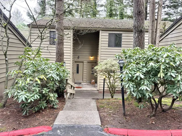 344 Cervantes Cir, Lake Oswego, OR 97035