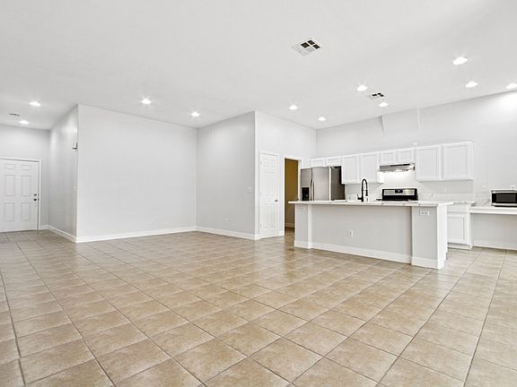 3rd image of 6369 Salmon Mountain Ave