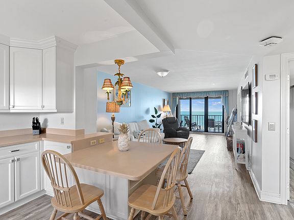 3rd image of 7370 S Ocean Dr APT 515
