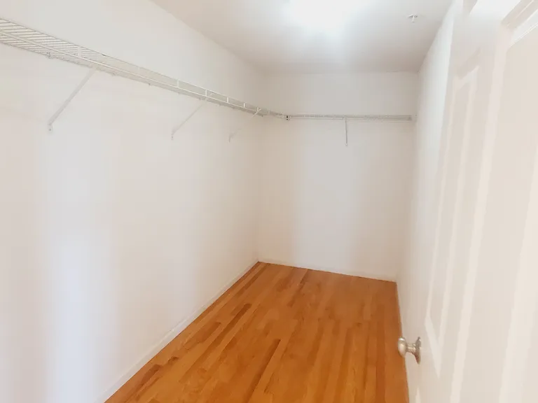 22 John Hancock Dr — Photo 23