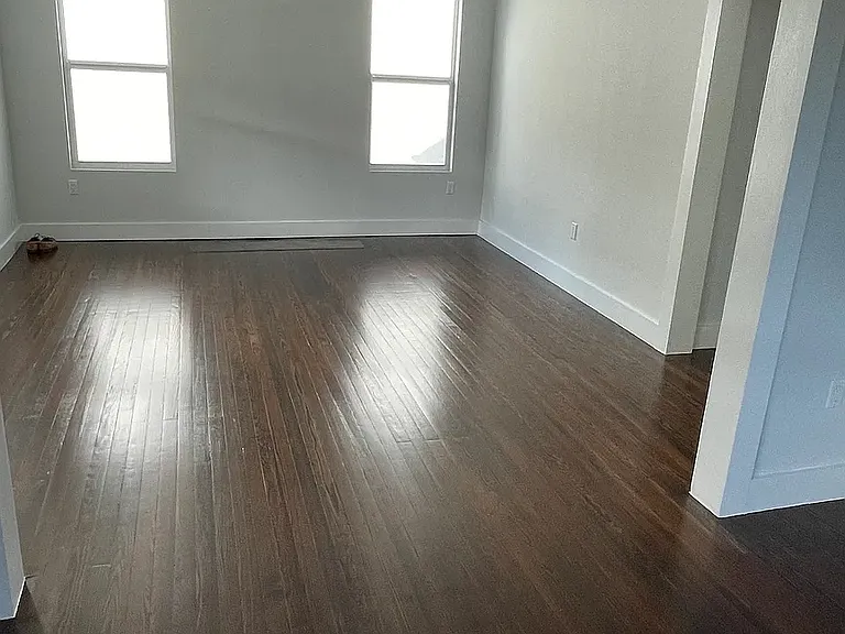 7121 SW 63rd Ave — Photo 3