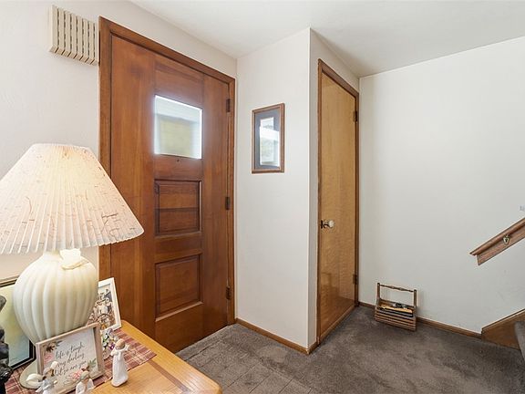 5th image of 2600 Bethesda St