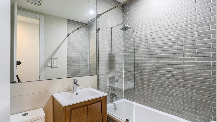 Rented by Nooklyn NYC LLC | media 2