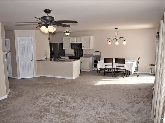 4th image of 28 Gingertree Ct