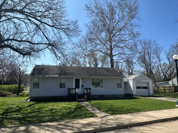 1501 W Columbia Ave, Champaign, IL 61821