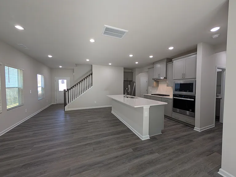 493 Squirrel Oaks Ln — Photo 15