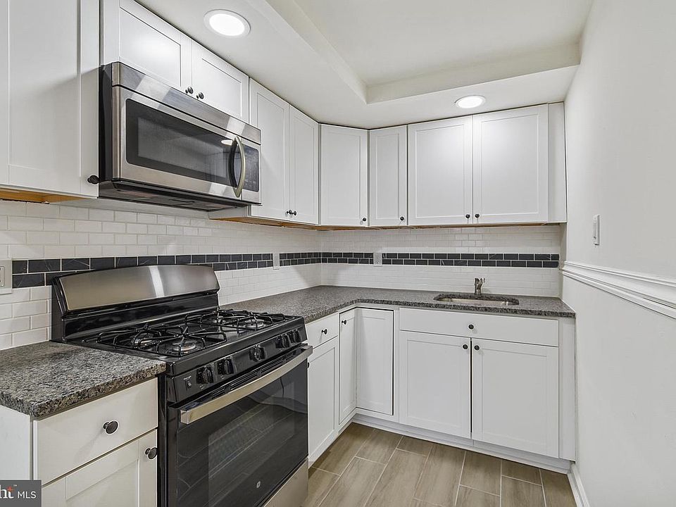 1st image of 1246 Wycombe Ave