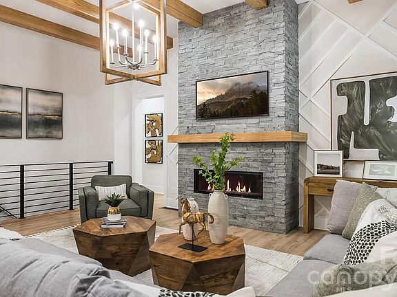 3rd image of 4155 Persimmon Rd