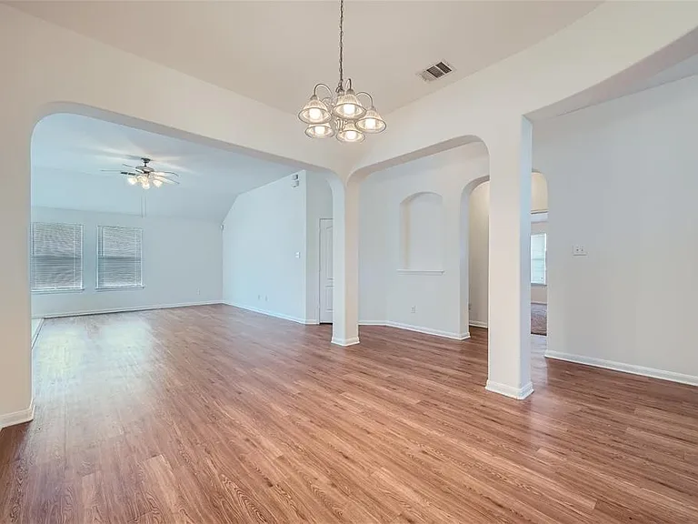 1508 Augusta Bend Dr — Photo 11