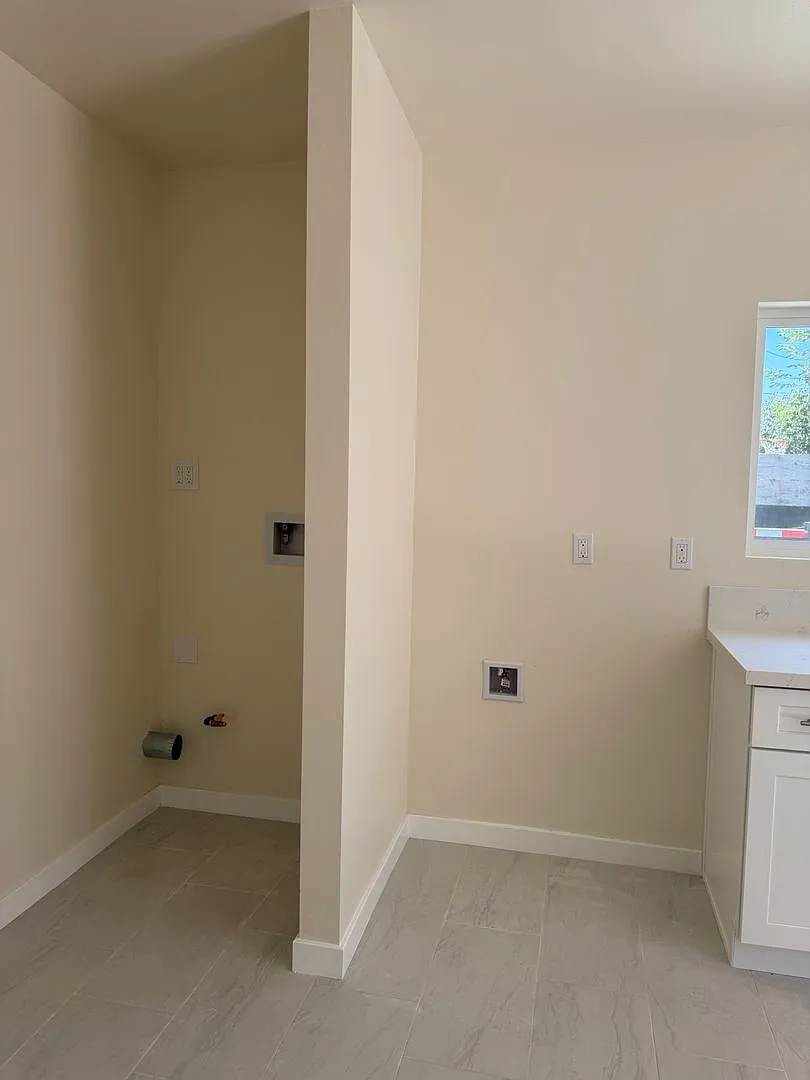 Adu Home — Photo 4