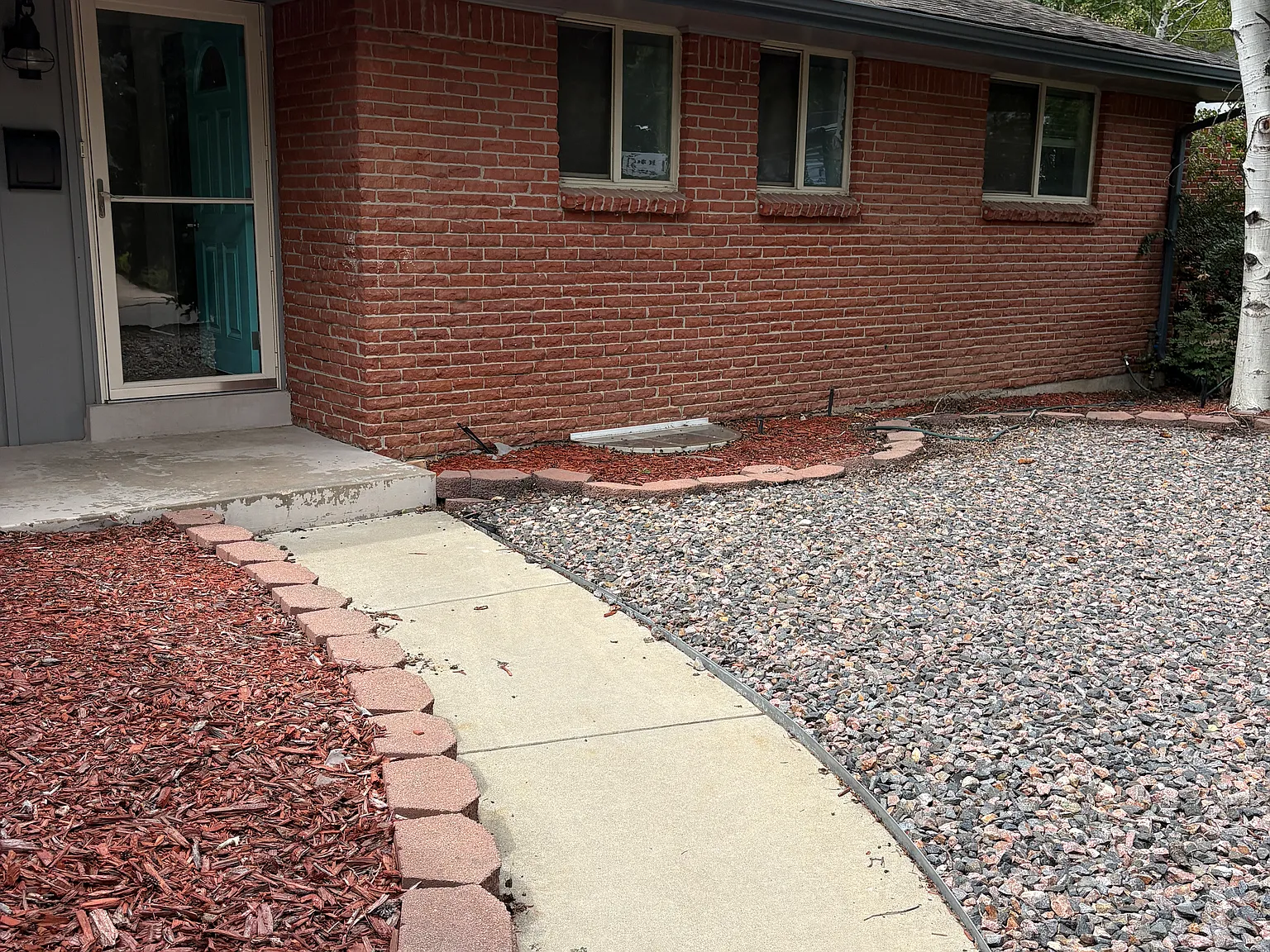 5 bed, 2590 sqft, $3,550 — Photo 3
