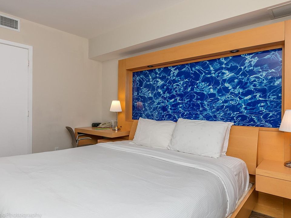 1st image of 18683 Collins Ave Floor 2508B-ID1049786P