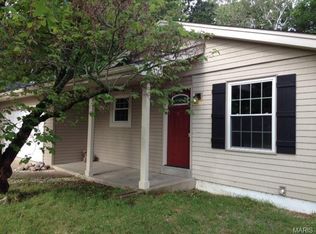 24 Spring Fawn Ln, Saint Peters, MO 63376