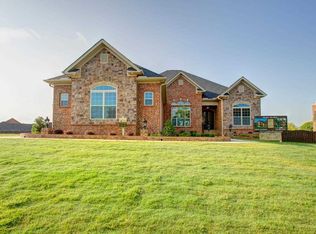 147 Forest Ridge Dr, Huntsville, AL 35806