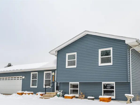 5368 Pebble Creek Trl, Loves Park, IL 61111