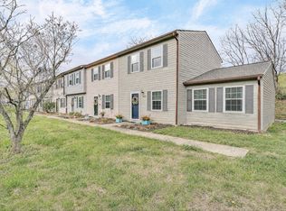 162 Tinkerview Dr, Cloverdale, VA 24077
