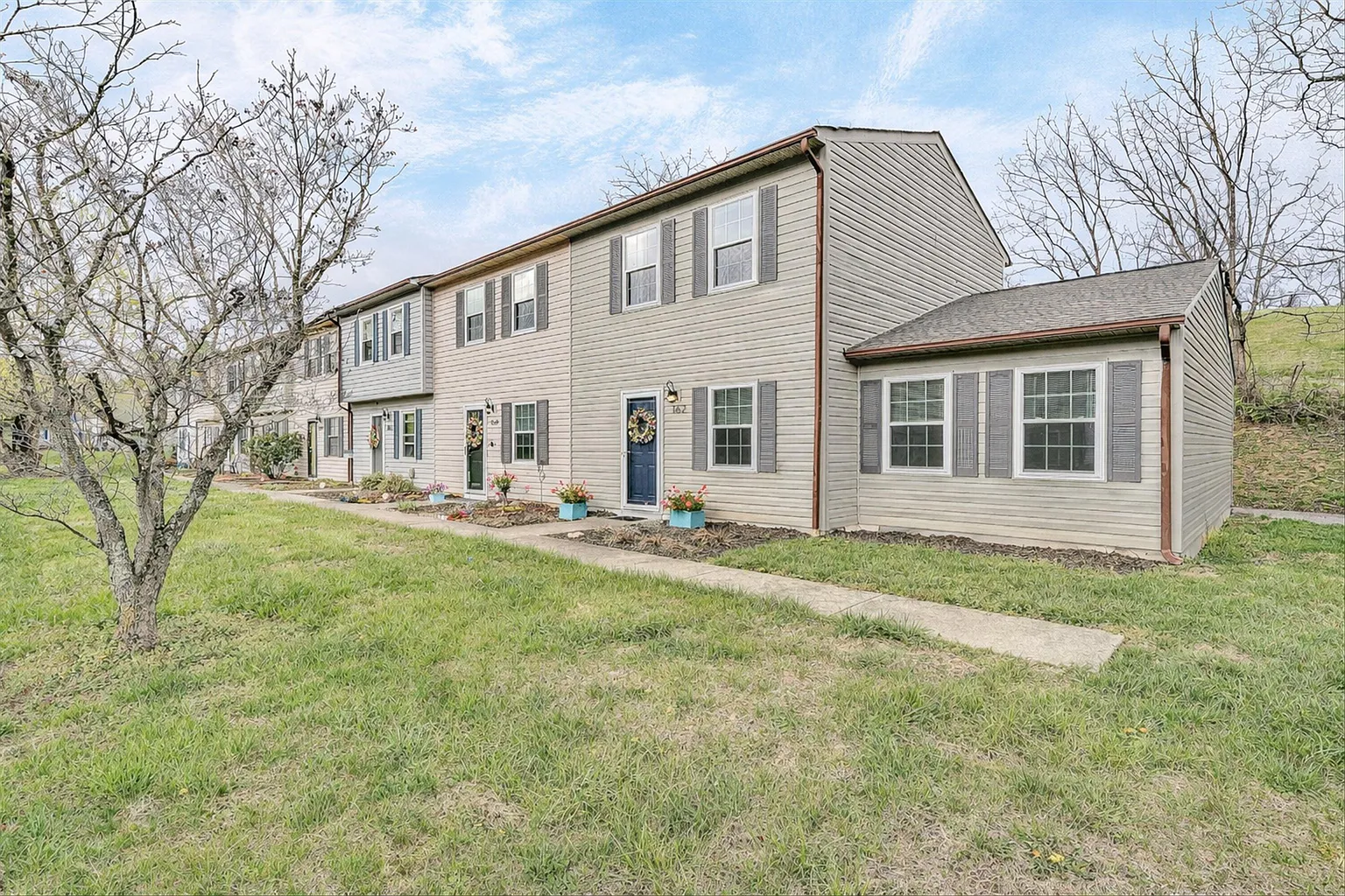 162 Tinkerview Dr photo 1