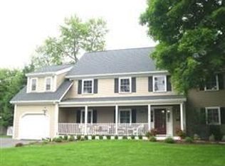 72 Chesterton Rd, Wellesley, MA 02481