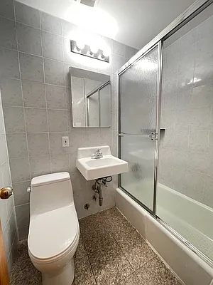 Rented by Best Apartments North Inc | media 17