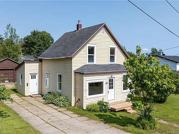 3rd image of 52 Fundy View Dr