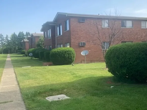 66700 Van Dyke Rd APT 4, Washington, MI 48095