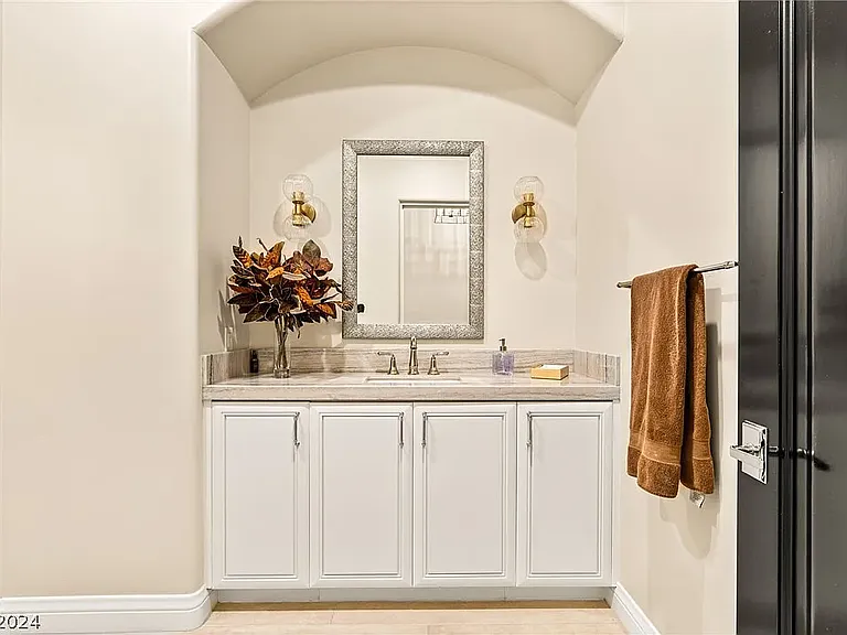 18 Castle Oaks Ct — Photo 31