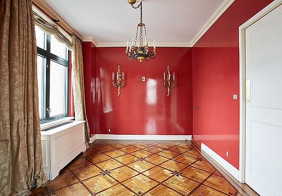 3rd image of 188 E 70th St APT 21B