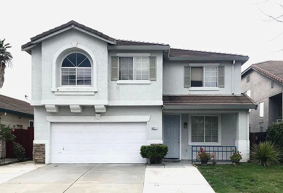 1st image of 6821 Saddle Horse Way