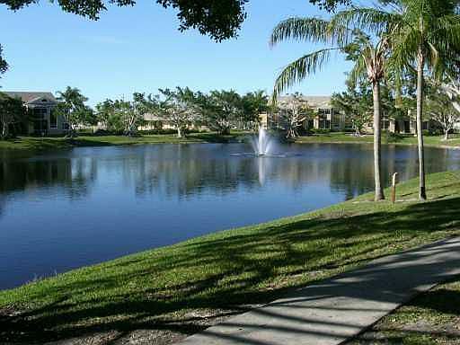 5th image of 651 Cypress Lake Blvd #P19
