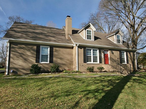 4th image of 2113 Ravenwood Dr